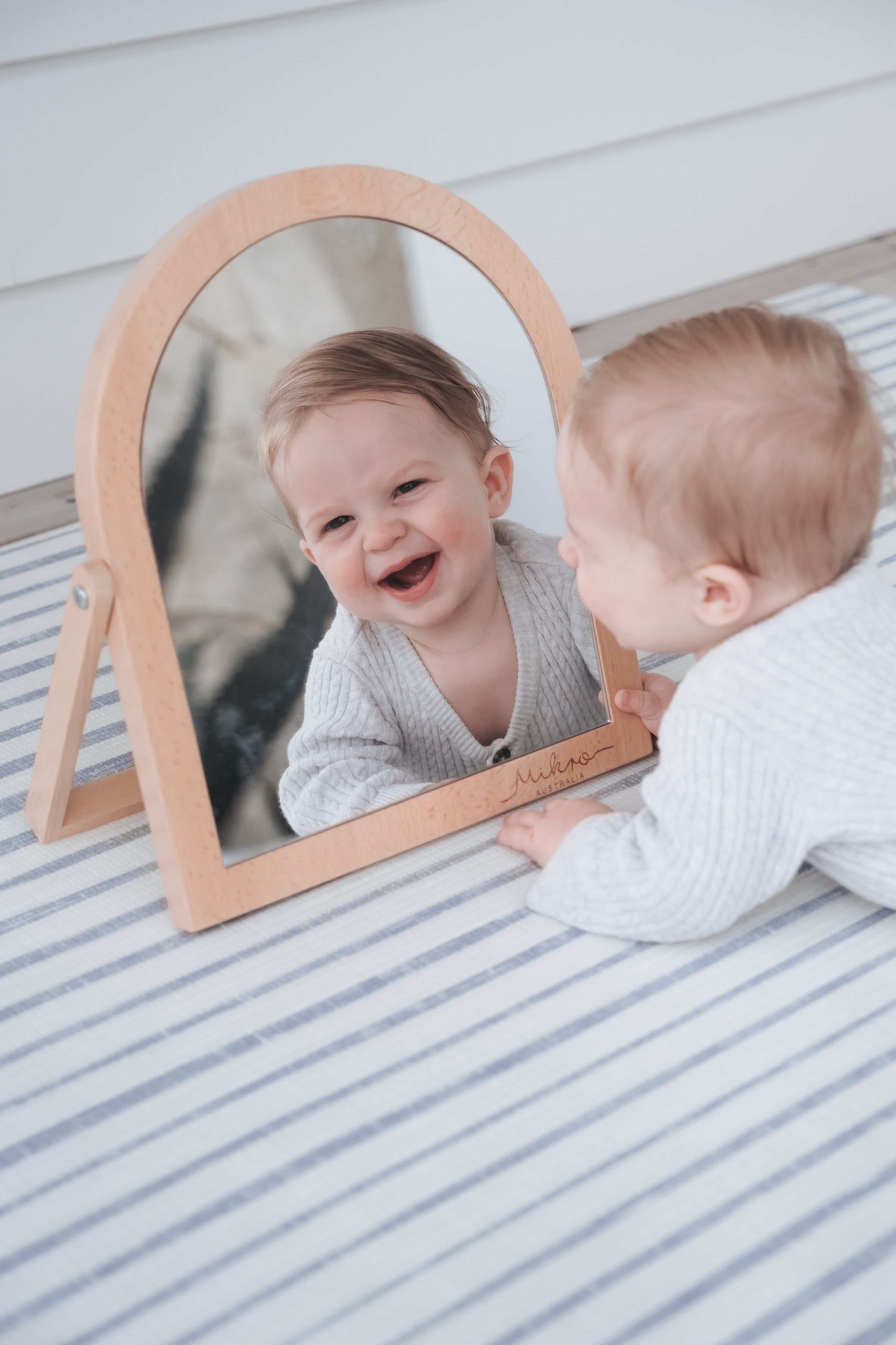 Activity mirror 2024 for baby