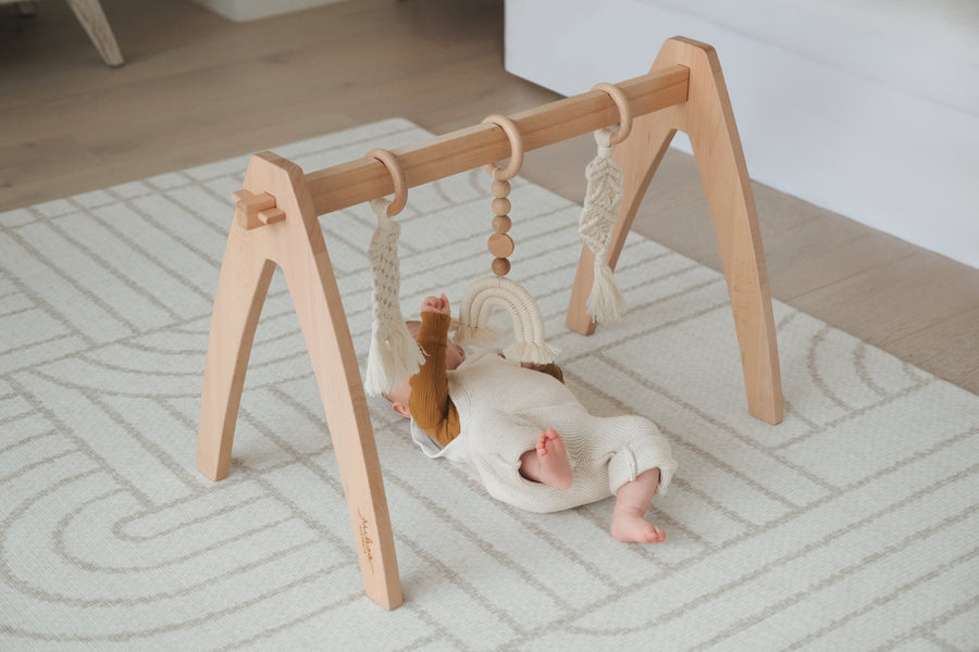 Early Learning Toy Bar Wooden Play Gym Mikró1